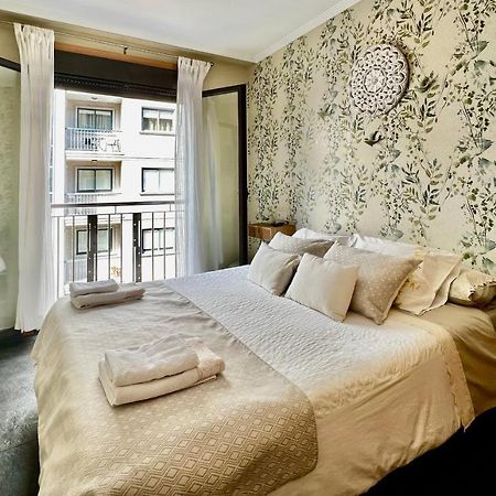 Giralda 2 Apartment ปอนเตอเรอัส ภายนอก รูปภาพ